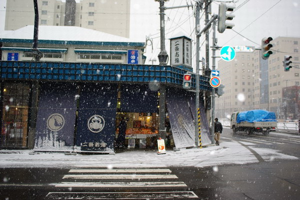 3月なのに雪の札幌